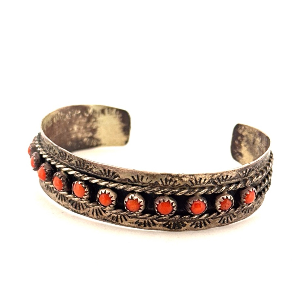 Handmade Native American Zuni snake eye ox blood coral sterling cuff Bracelet 18